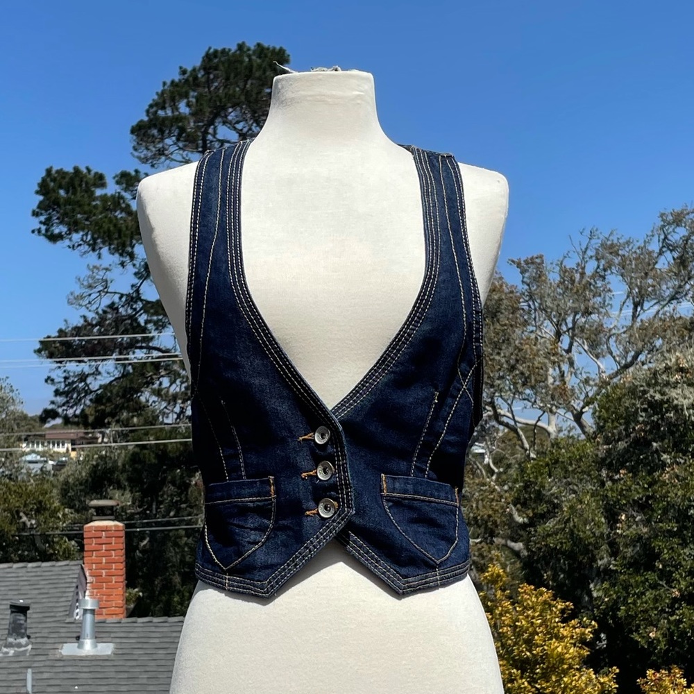 ❌SOLD on Ⓜ️❌ UNIONBAY Jean Vest